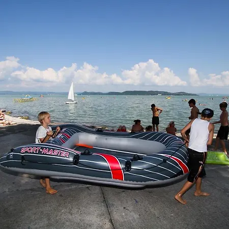 Kiss Family Hotel Balatonfoldvar